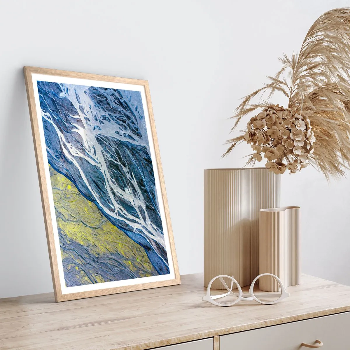 Póster en marco roble claro - Las pinturas rupestres de la naturaleza - 70x100 cm