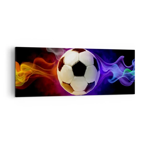 Cuadro sobre lienzo - Impresión de Imagen - Un balón de fútbol rodeado de efectos de humo de colores sobre un fondo oscuro. - 140x50cm - El poder mágico del juego - Decoración de pared moderna para salón y dormitorio ARTTOR