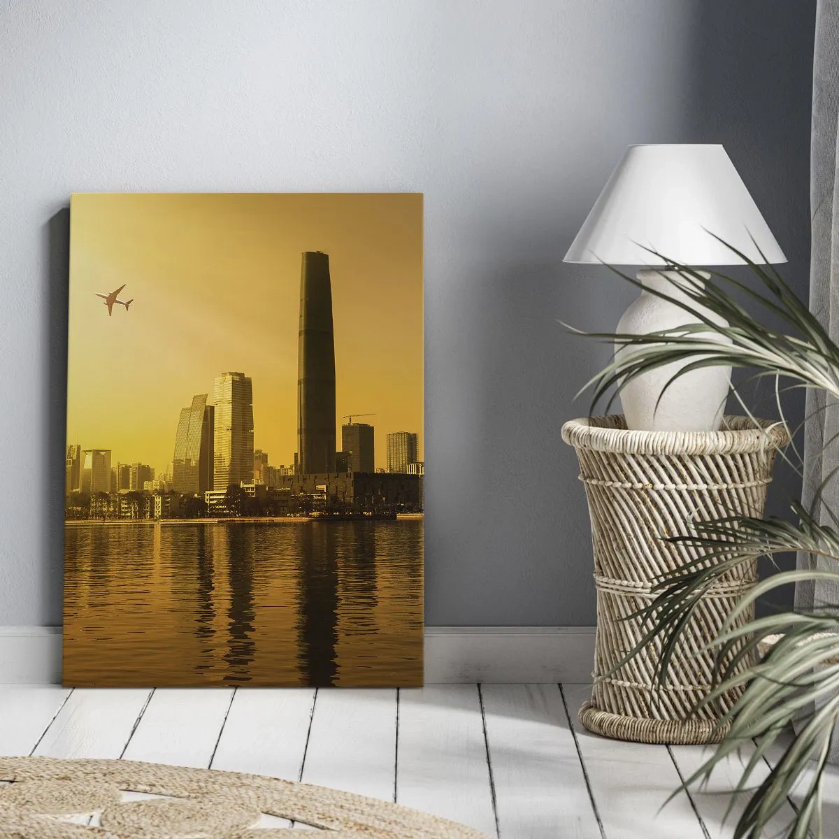 Cuadro sobre lienzo - Impresión de Imagen - Panorama de la ciudad al atardecer con rascacielos y un avión. - 50x70cm - La ciudad dorada - Decoración de pared moderna para salón y dormitorio ARTTOR