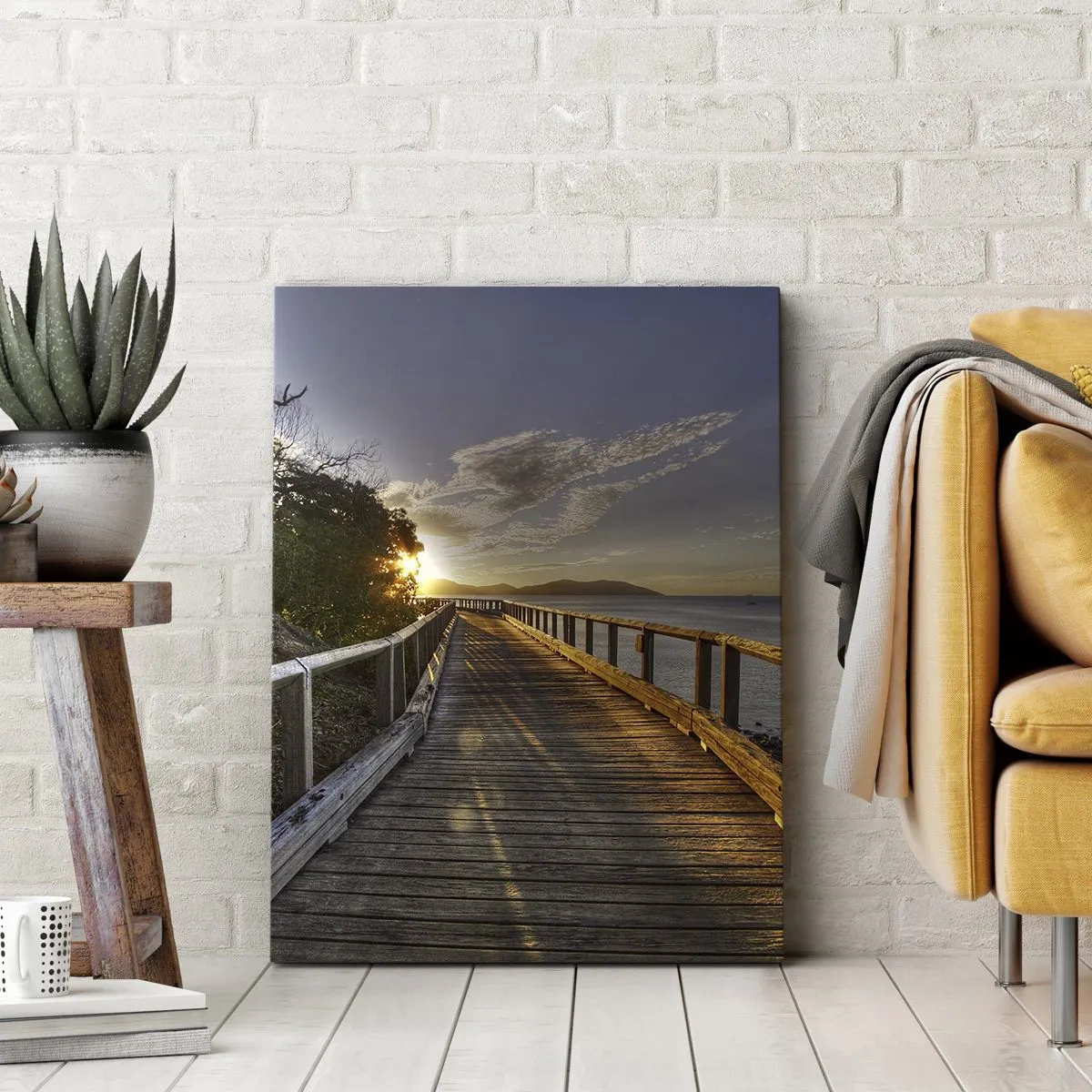 Cuadro sobre lienzo - Impresión de Imagen - Un embarcadero de madera conduce hacia la puesta de sol sobre el agua. - 50x70cm - Camina, sigue caminando hacia el sol - Decoración de pared moderna para salón y dormitorio ARTTOR