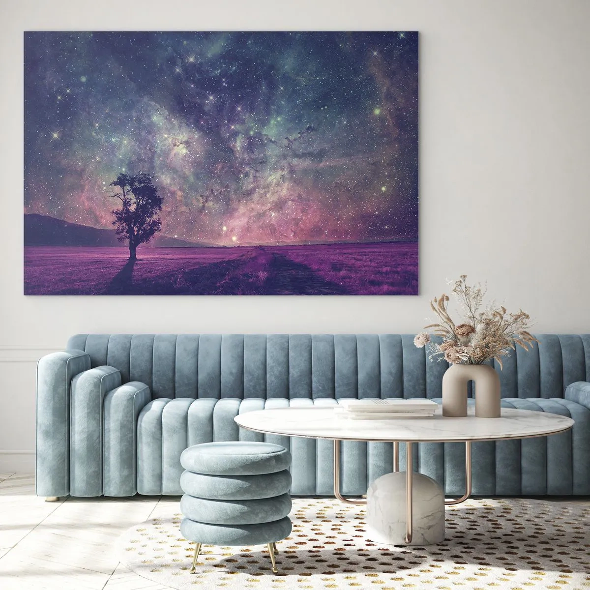 Cuadro sobre vidrio - Impresiones sobre Vidrio - Un árbol con el cielo estrellado y una galaxia como telón de fondo. - 120x80cm - Bajo un cielo mágico - Decoración de pared moderna para salón y dormitorio ARTTOR