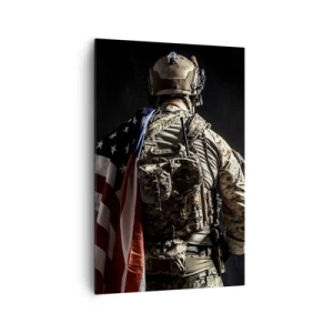 Cuadro sobre lienzo - Impresión de Imagen - Un soldado uniformado con una bandera sobre un fondo oscuro. - 80x120cm - Por eso lucho - Decoración de pared moderna para salón y dormitorio ARTTOR