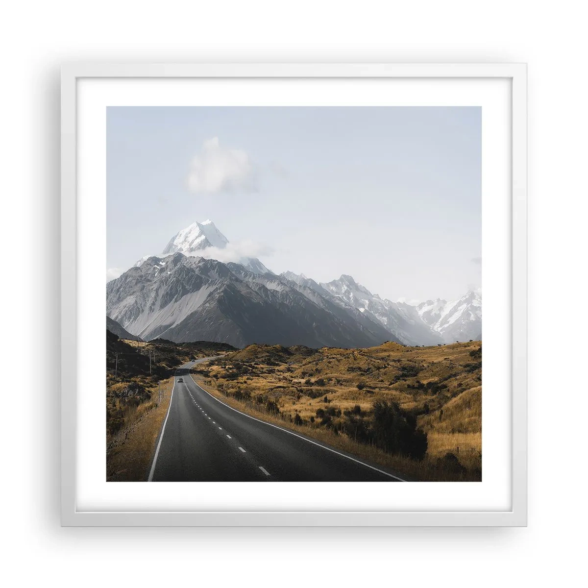 Póster en marco blanco - El camino al corazón de las montañas - 50x50 cm