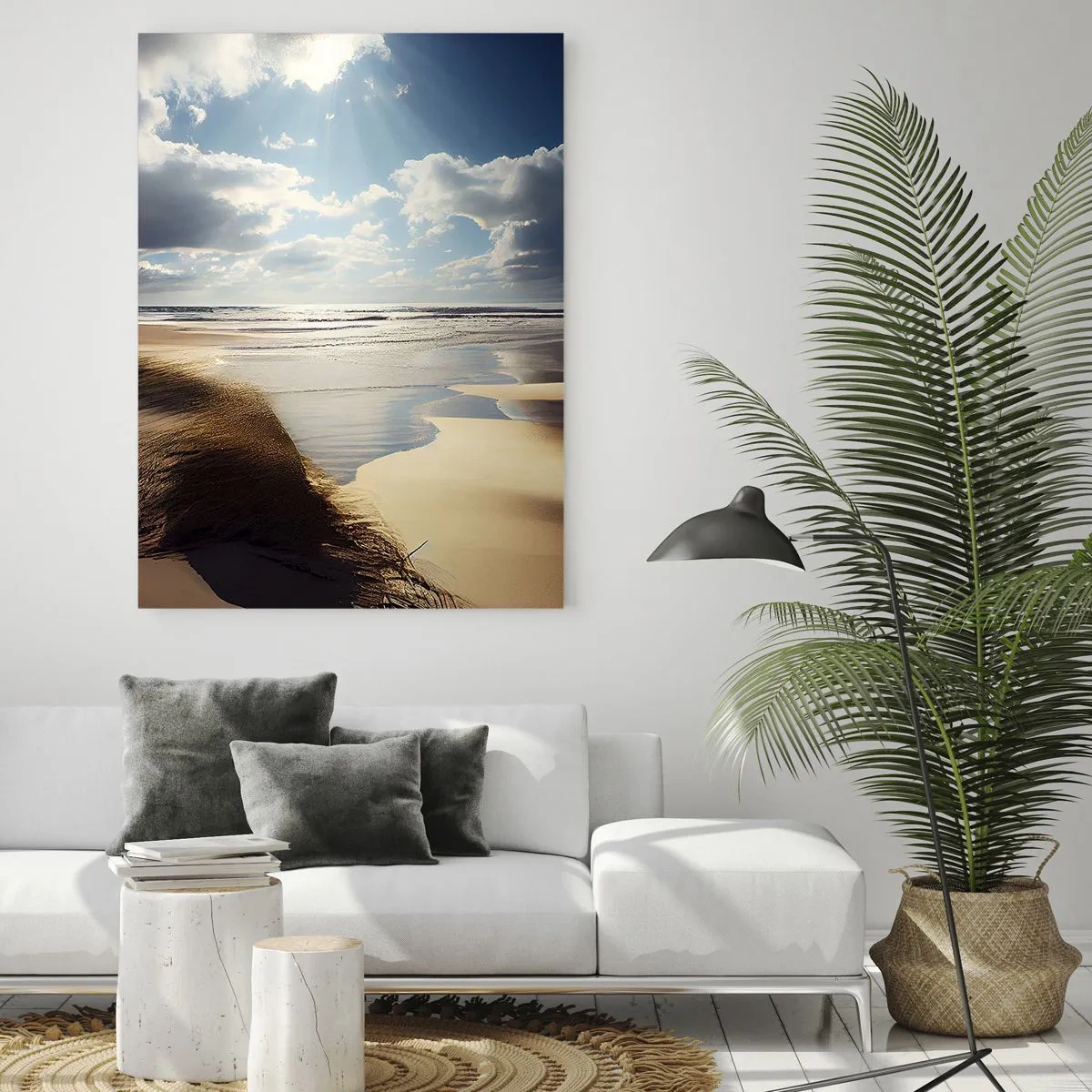 Cuadro sobre vidrio - Impresiones sobre Vidrio - Una playa salvaje iluminada por los rayos del sol debajo de las nubes. - 50x70cm - Playa, playa salvaje - Decoración de pared moderna para salón y dormitorio ARTTOR