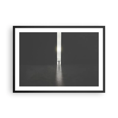Póster en marco negro - Un hombre de pie a la luz de una estrecha rendija en un espacio oscuro. - 70x50cm - Un paso hacia un futuro brillante - Decoración de pared moderna para salón y dormitorio ARTTOR