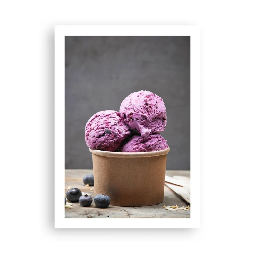 Póster - Bolas de helado de arándanos en un vaso de papel - 50x70cm - Dulzura y frescor - Decoración de pared moderna para salón y dormitorio ARTTOR