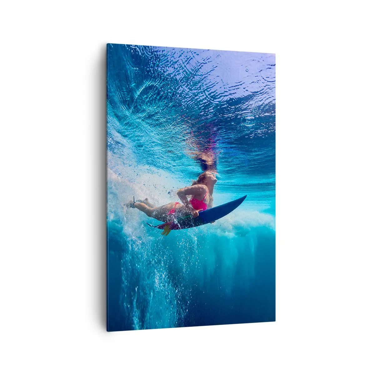 Cuadro sobre lienzo - Impresión de Imagen - Un surfista bajo el agua en una composición dinámica en tonos azules. - 80x120cm - La profundidad de la alegría - Decoración de pared moderna para salón y dormitorio ARTTOR