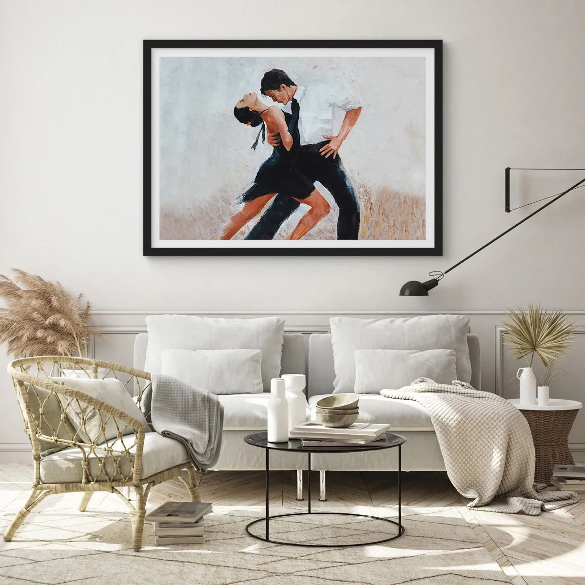 Póster en marco negro - Una pareja bailando en una toma elegante y sensual. - 100x70cm - El tango de mis sueños - Decoración de pared moderna para salón y dormitorio ARTTOR