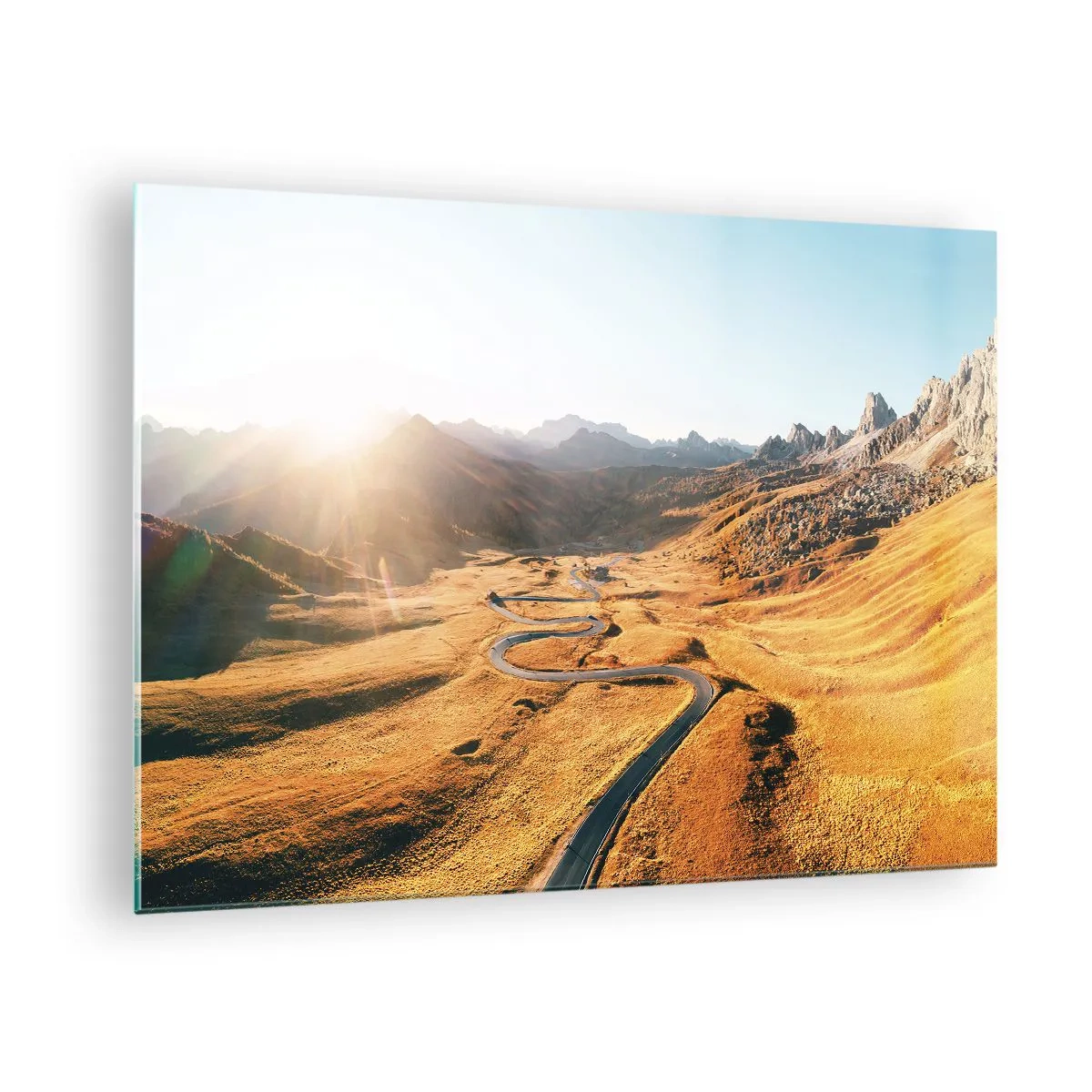 Cuadro sobre vidrio - Impresiones sobre Vidrio - Un camino sinuoso en un valle dorado iluminado por el sol. - 70x50cm - En un valle dorado - Decoración de pared moderna para salón y dormitorio ARTTOR