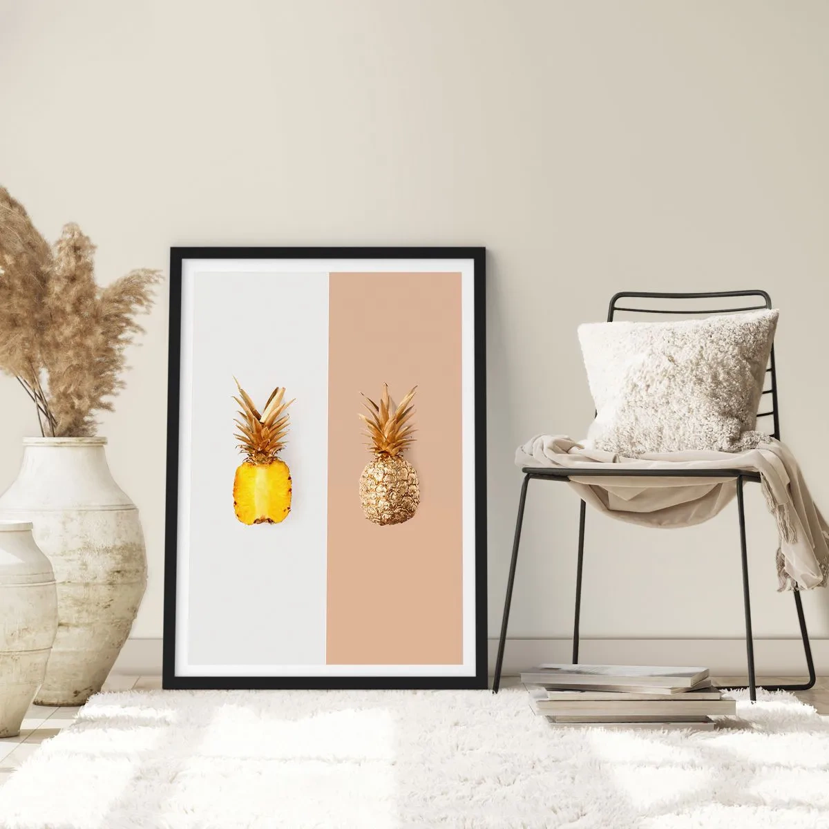 Póster en marco negro - Piña y media - 61x91 cm