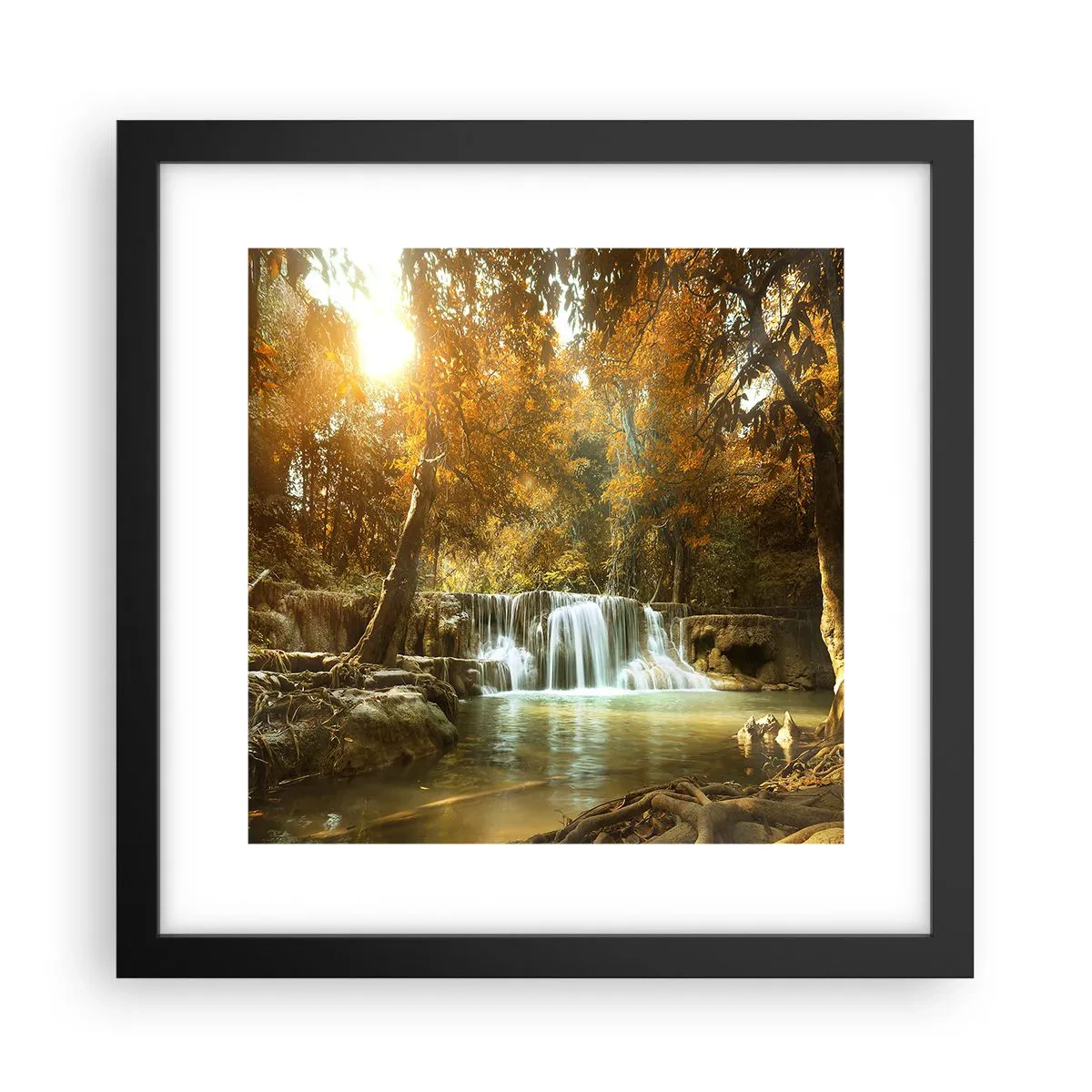 Póster en marco negro - Una cascada en el parque - 30x30 cm