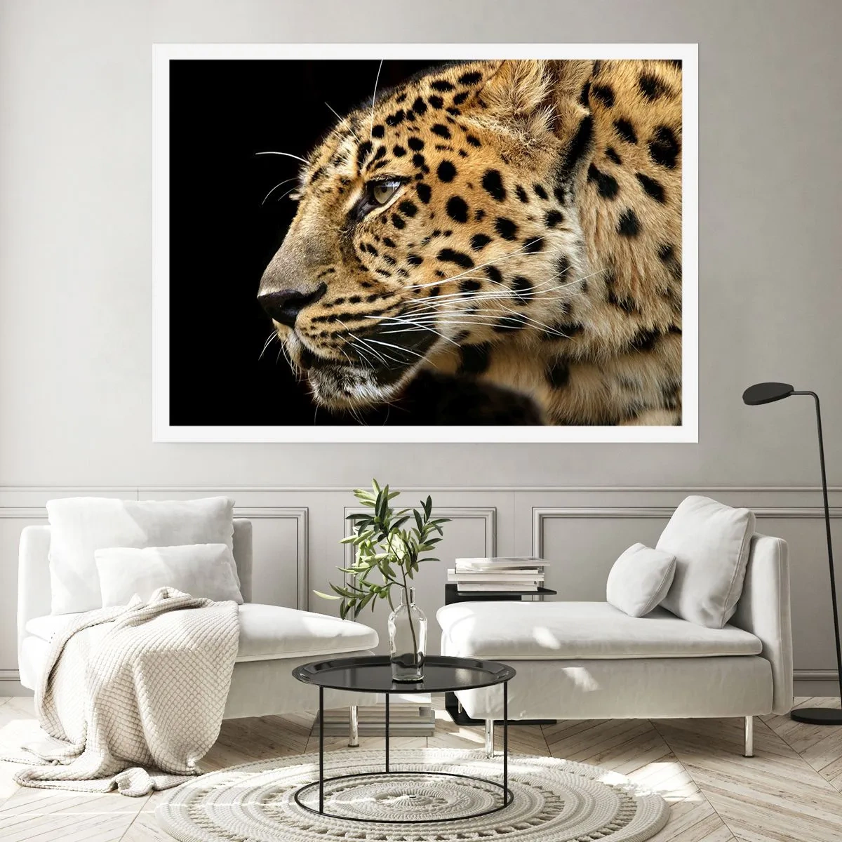 Póster - Primer plano de la cabeza de un leopardo sobre un fondo negro - 100x70cm - Tranquilo, concentrado, preparado - Decoración de pared moderna para salón y dormitorio ARTTOR