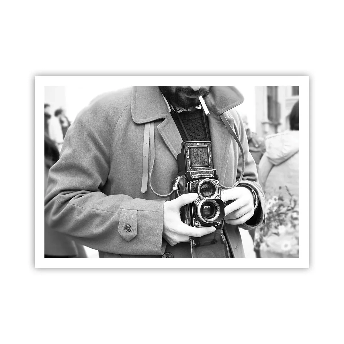 Póster - Fotografía en blanco y negro de un hombre con una cámara retro. - 100x70cm - En estilo retro - Decoración de pared moderna para salón y dormitorio ARTTOR