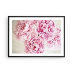 Póster en marco negro - Un ramo de peonías rosas sobre un fondo claro. - 70x50cm - En el esplendor del rosa - Decoración de pared moderna para salón y dormitorio ARTTOR