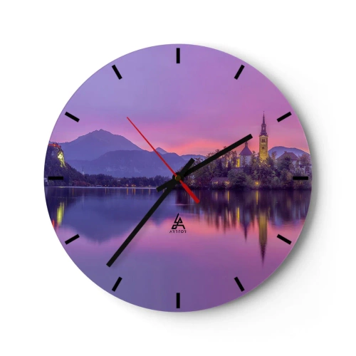Reloj de pared - Reloj de vidrio - Una isla con una iglesia en un lago al anochecer con un cielo violeta. - 30x30cm - Isla de cuento de hadas al atardecer  - Decoración de pared moderna para salón, cocina y dormitorio ARTTOR