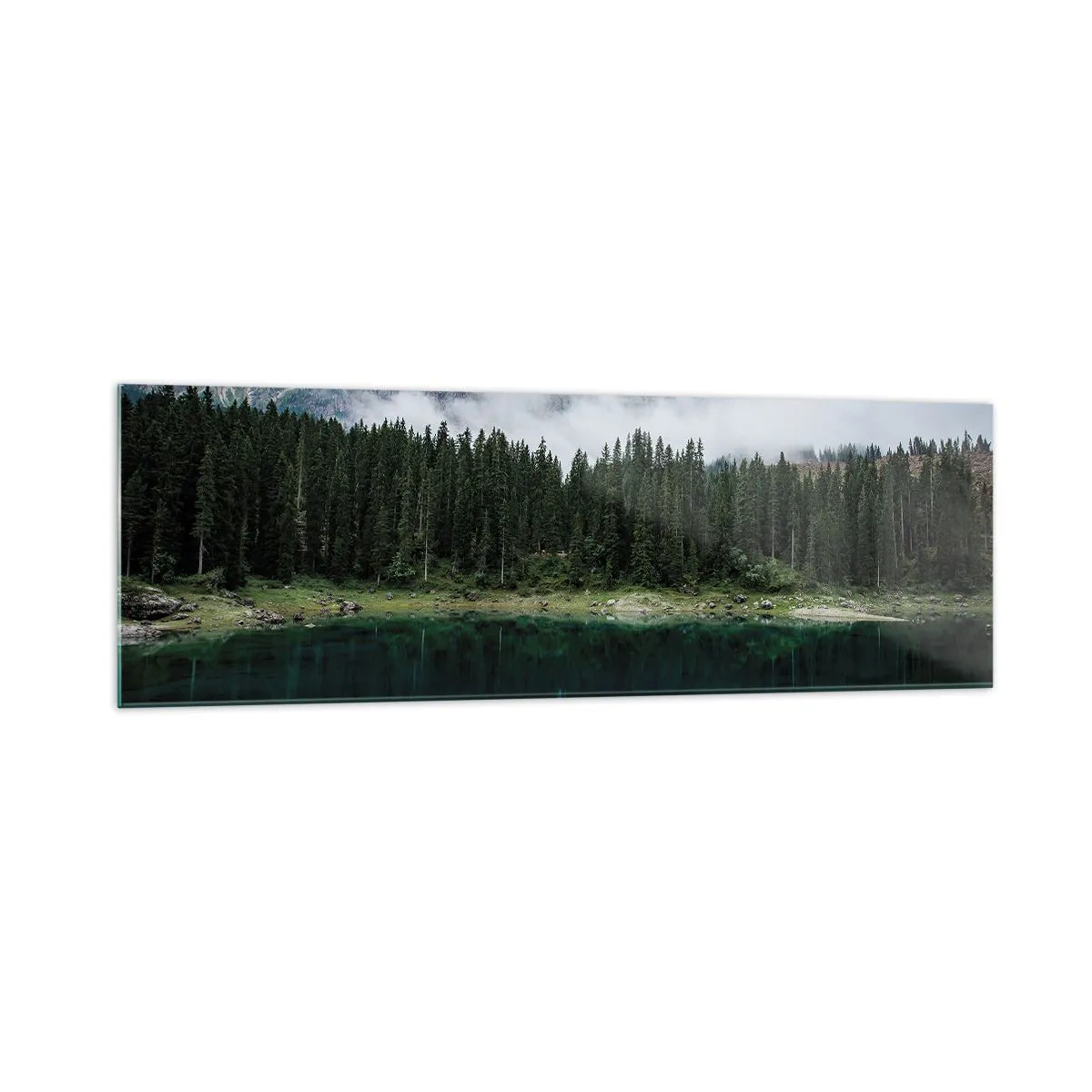Cuadro sobre vidrio - Impresiones sobre Vidrio - Un paisaje de montaña con un bosque y un lago que refleja el cielo. - 160x50cm - Calla, calla, no despertemos al agua dormida.... - Decoración de pared moderna para salón y dormitorio ARTTOR