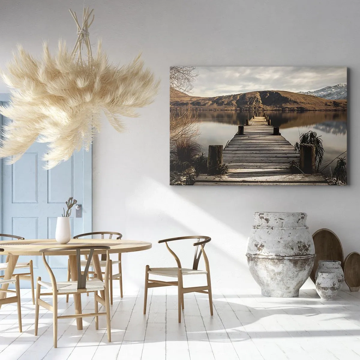 Cuadro sobre lienzo - Impresión de Imagen - Un muelle de madera sobre un lago rodeado de pintorescas colinas. - 100x70cm - Un paisaje en silencio - Decoración de pared moderna para salón y dormitorio ARTTOR