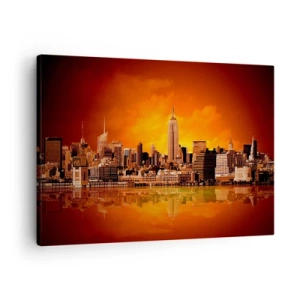 Cuadro sobre lienzo - Impresión de Imagen - Panorama de la ciudad al atardecer con edificios reflejados en el agua. - 70x50cm - Un panorama de la ciudad en amarillo y marrón - Decoración de pared moderna para salón y dormitorio ARTTOR