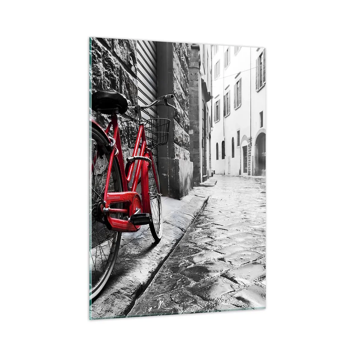 Cuadro sobre vidrio - Impresiones sobre Vidrio - Una bicicleta roja en una calle adoquinada con un fondo monocromático. - 50x70cm - La verdadera belleza no envejece - Decoración de pared moderna para salón y dormitorio ARTTOR