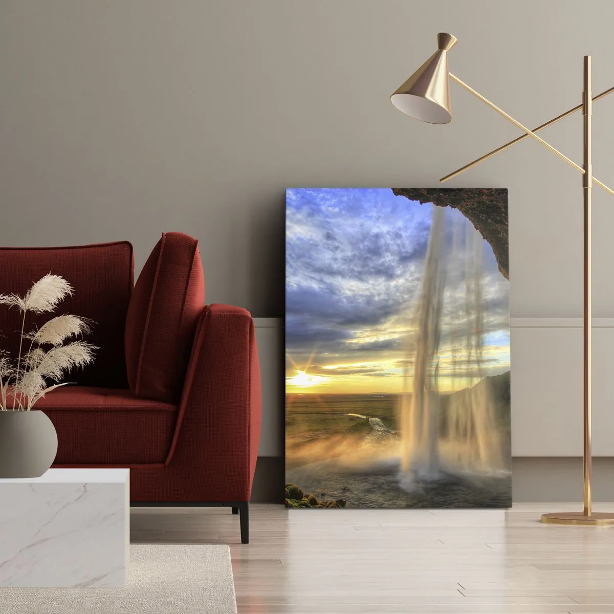 Cuadro sobre lienzo - Impresión de Imagen - Una cascada iluminada por la luz del sol con un paisaje como telón de fondo. - 50x70cm - El mundo tras el velo de las gotas - Decoración de pared moderna para salón y dormitorio ARTTOR