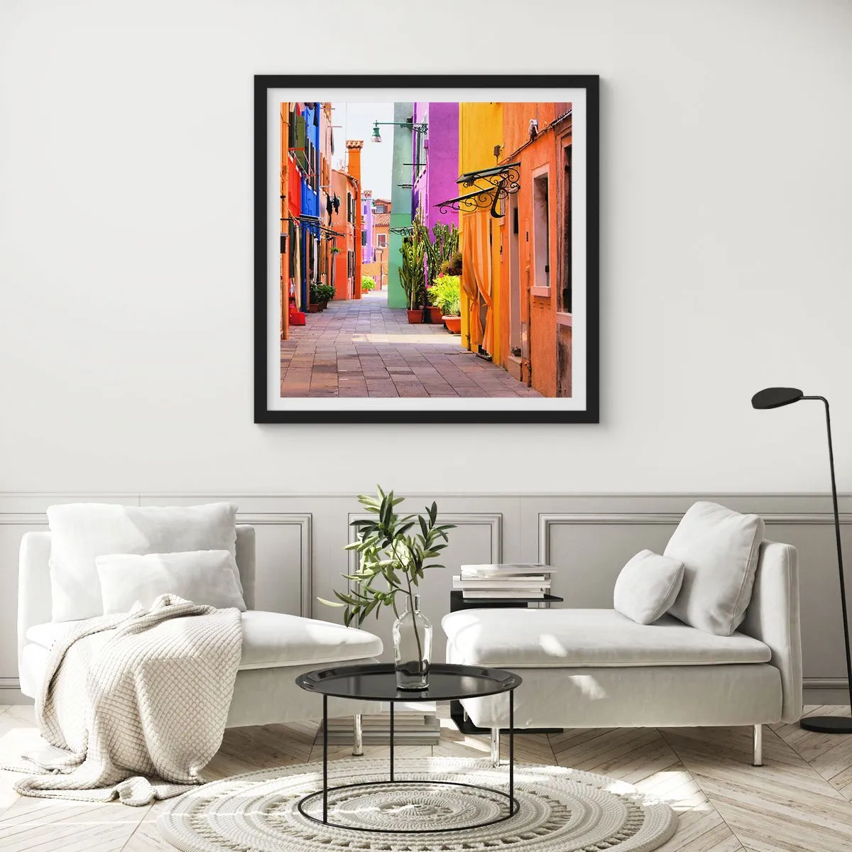 Póster en marco negro - El callejón arco iris - 50x50 cm