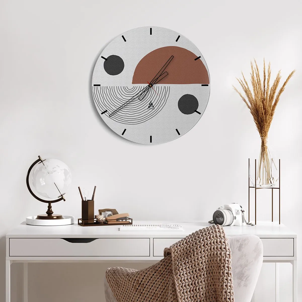 Reloj de pared - Reloj de vidrio - Patrón geométrico en tonos marrones y negros. - 30x30cm - La perfección del círculo - Decoración de pared moderna para salón, cocina y dormitorio ARTTOR