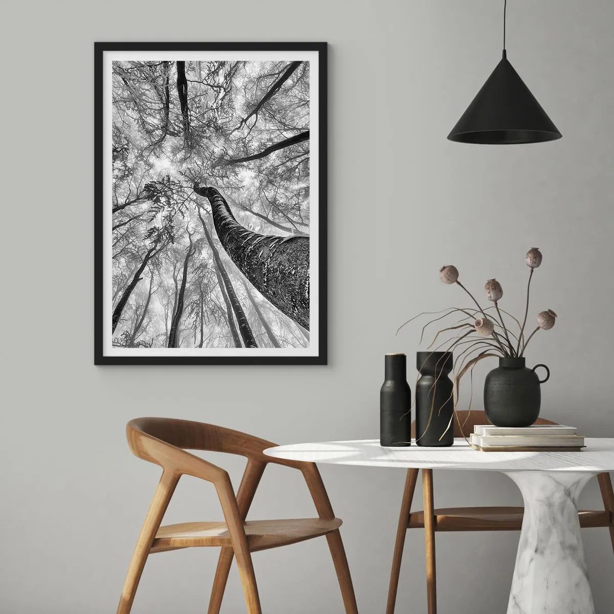 Póster en marco negro - Perspectiva de árboles en blanco y negro - 50x70cm - Carrera hacia la luz - Decoración de pared moderna para salón y dormitorio ARTTOR