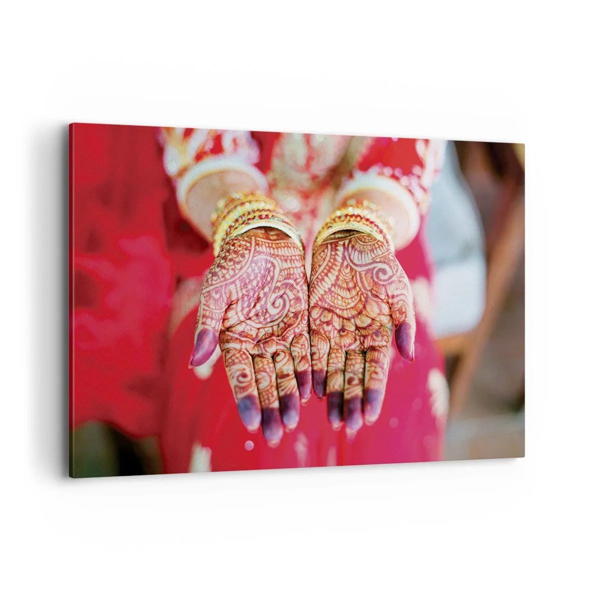 Cuadro sobre lienzo - Impresión de Imagen - Manos decoradas con henna sobre el fondo de un vestido rojo. - 120x80cm - Ritual con las manos - Decoración de pared moderna para salón y dormitorio ARTTOR