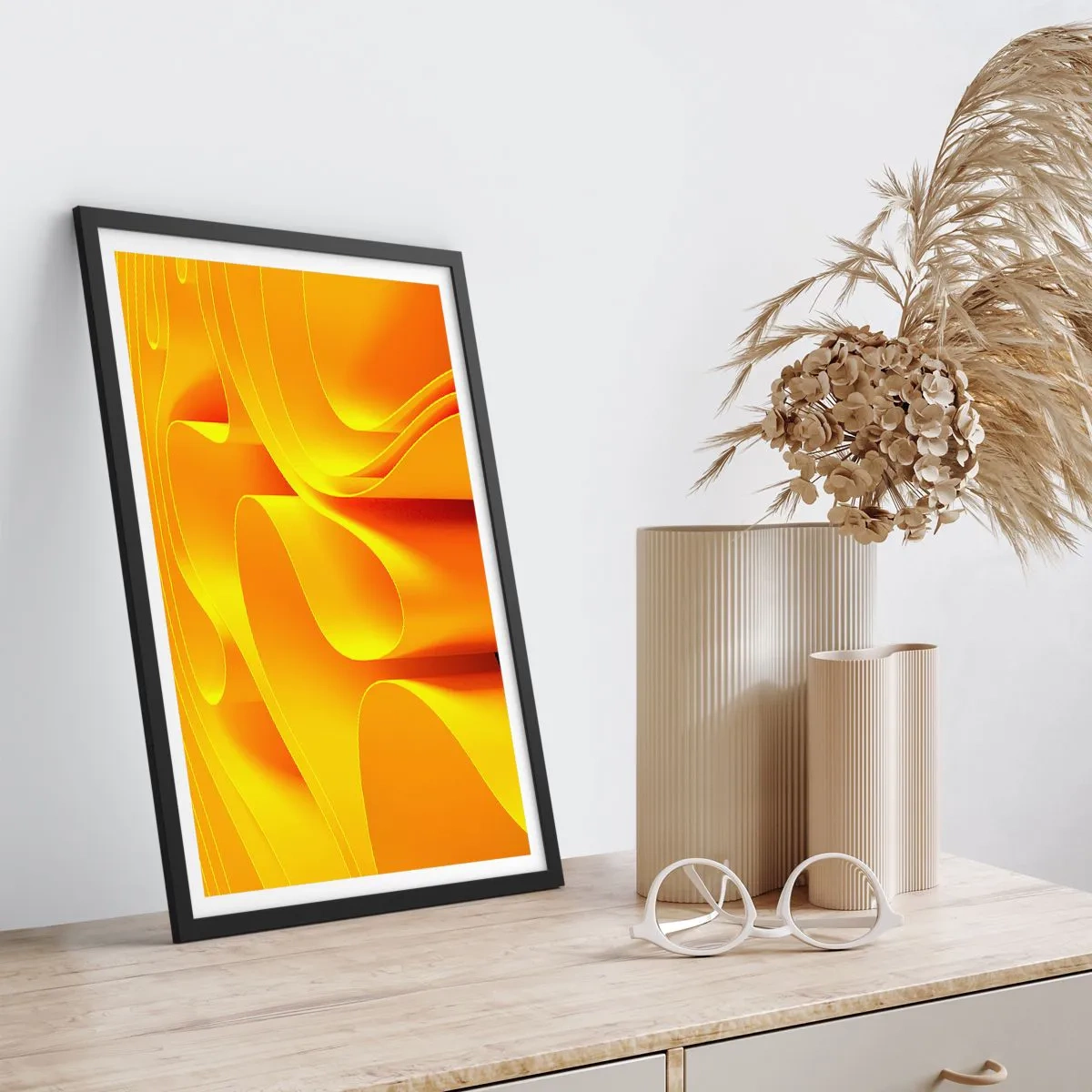 Póster en marco negro - Una composición abstracta en tonos dorados y naranjas. - 50x70cm - Como las olas del sol - Decoración de pared moderna para salón y dormitorio ARTTOR