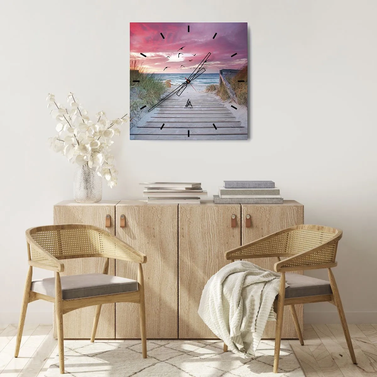 Reloj de pared - Reloj de vidrio - Camino de madera en la playa al atardecer rosa - 30x30cm - Impresión del Báltico - Decoración de pared moderna para salón y dormitorio ARTTOR
