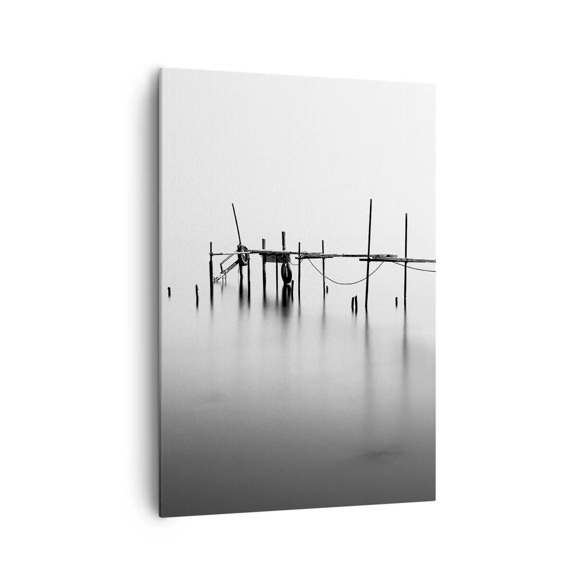 Cuadro sobre lienzo - Impresión de Imagen - Un embarcadero en blanco y negro inmerso en un paisaje brumoso. - 70x100cm - ¿Y si no hay mundo? - Decoración de pared moderna para salón y dormitorio ARTTOR