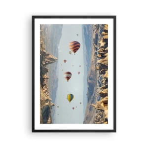 Póster en marco negro - Globos aerostáticos flotando sobre terreno rocoso - 50x70cm - Aquí todo es posible - Decoración de pared moderna para salón y dormitorio ARTTOR