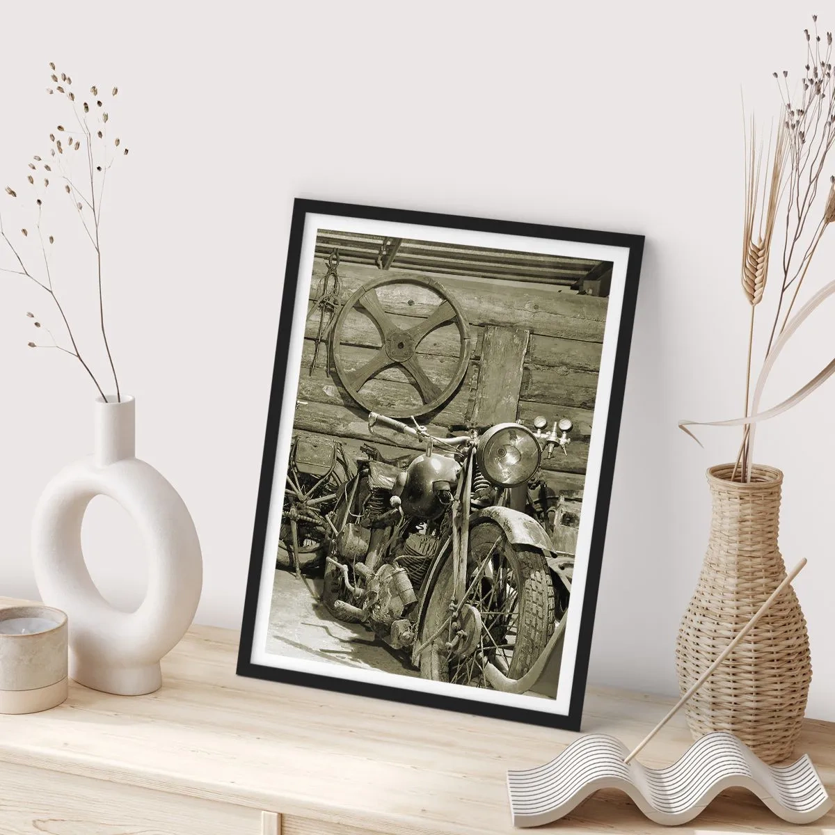 Póster en marco negro - En el trastero del abuelo - 61x91 cm