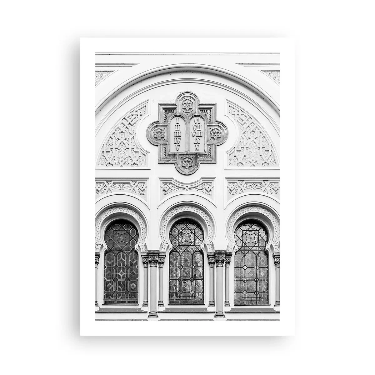 Póster - Detalle arquitectónico de estilo neogótico, en blanco y negro. - 50x70cm - En la frontera de las culturas - Decoración de pared moderna para salón y dormitorio ARTTOR