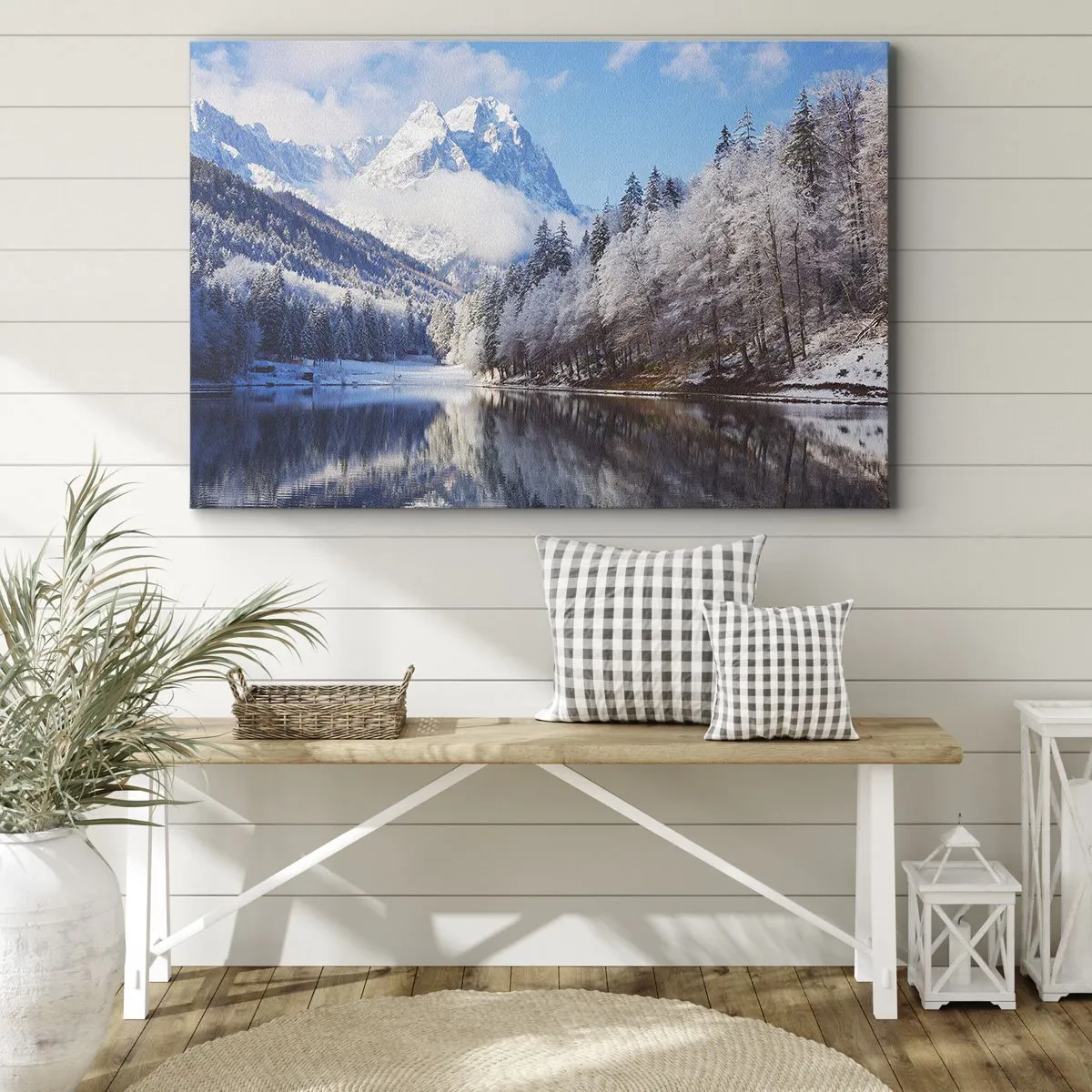 Cuadro sobre lienzo - Impresión de Imagen - Paisaje invernal de montaña con árboles cubiertos de nieve y un lago. - 120x80cm - Guardia de nieve - Decoración de pared moderna para salón y dormitorio ARTTOR