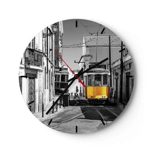 Reloj de pared - Reloj de vidrio - Un tranvía amarillo en una calle en blanco y negro de Lisboa - 30x30cm - Espíritu de Lisboa - Decoración de pared moderna para salón, cocina y dormitorio ARTTOR