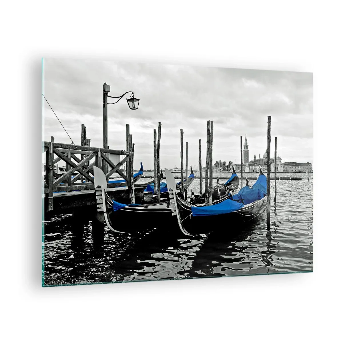 Cuadro sobre vidrio - Impresiones sobre Vidrio - Góndolas azules con el paisaje veneciano como telón de fondo - 70x50cm - Venecia en el pensamiento - Decoración de pared moderna para salón y dormitorio ARTTOR