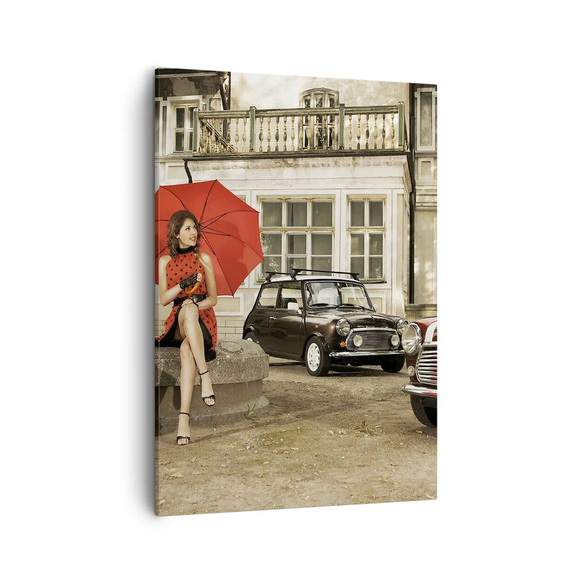 Cuadro sobre lienzo - Impresión de Imagen - Mujer con un paraguas rojo junto a coches clásicos - 50x70cm - Un mini viaje sentimental - Decoración de pared moderna para salón y dormitorio ARTTOR