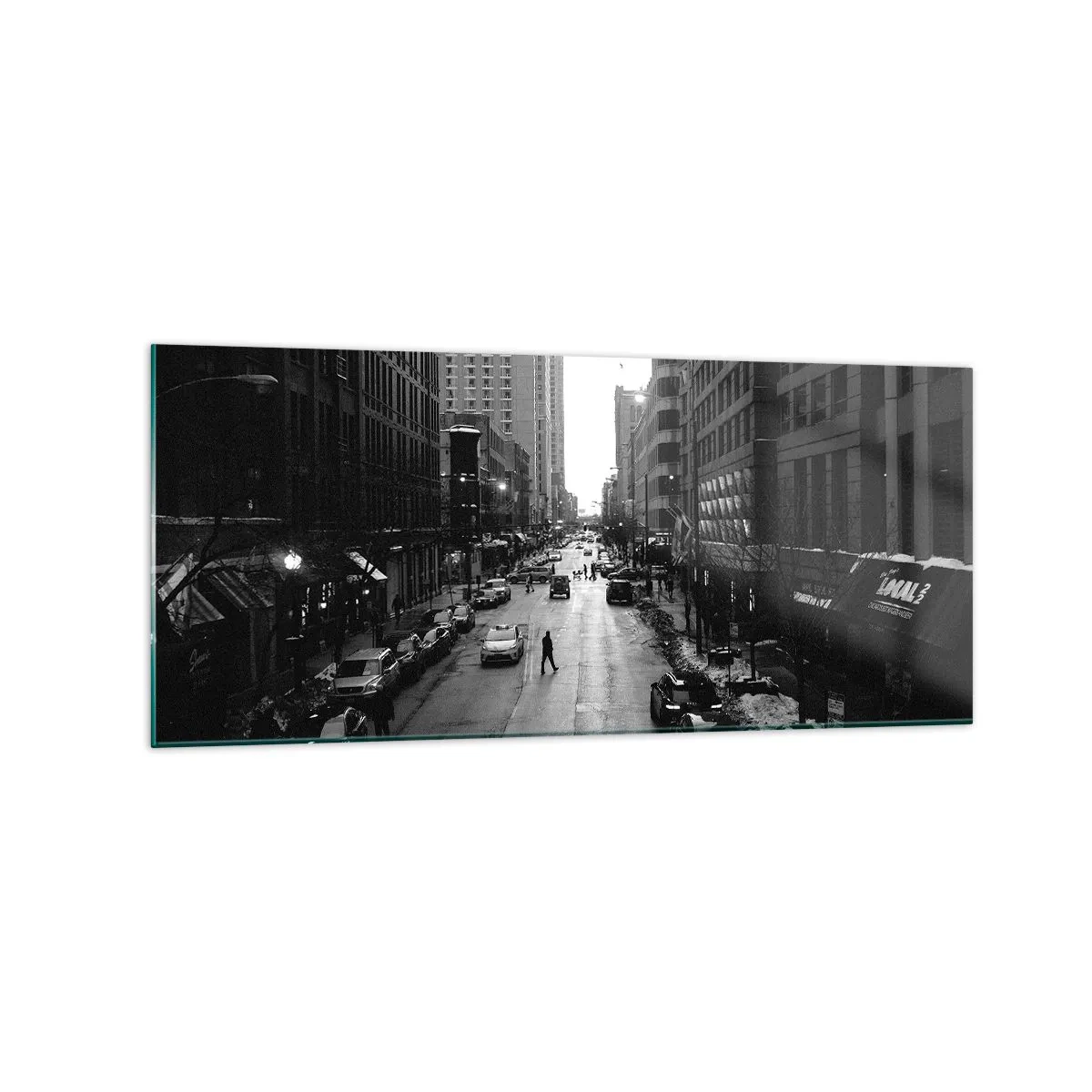 Cuadro sobre vidrio - Impresiones sobre Vidrio - Una calle en blanco y negro en el centro de la ciudad con coches y peatones. - 120x50cm - Un día como otro cualquiera - Decoración de pared moderna para salón y dormitorio ARTTOR