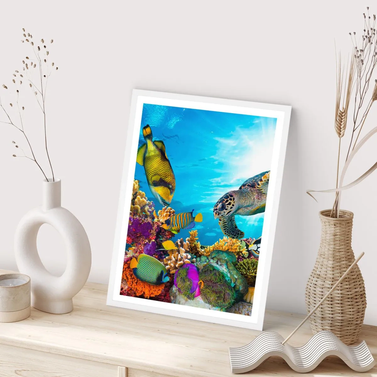 Póster en marco blanco - Paseo del coral - 70x100 cm