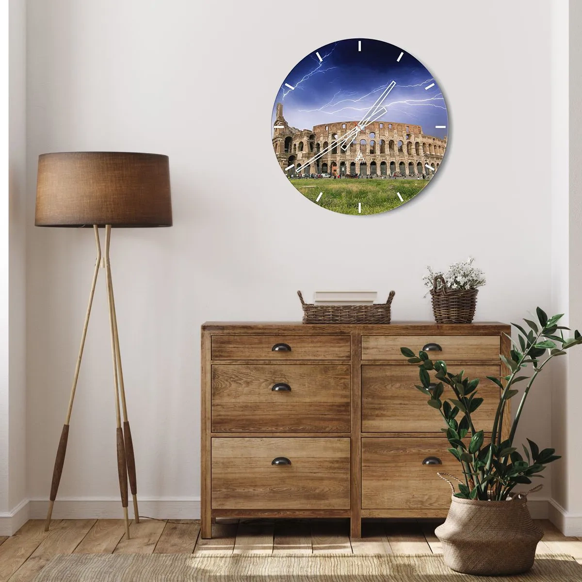 Reloj de pared - Reloj de vidrio - El Coliseo iluminado por un rayo contra un cielo oscuro - 30x30cm - Arena de guerreros - Decoración de pared moderna para salón, cocina y dormitorio ARTTOR