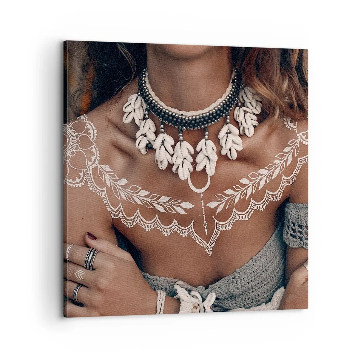 Cuadro sobre lienzo - Impresión de Imagen - Talismanes, rituales de feminidad - 60x60 cm