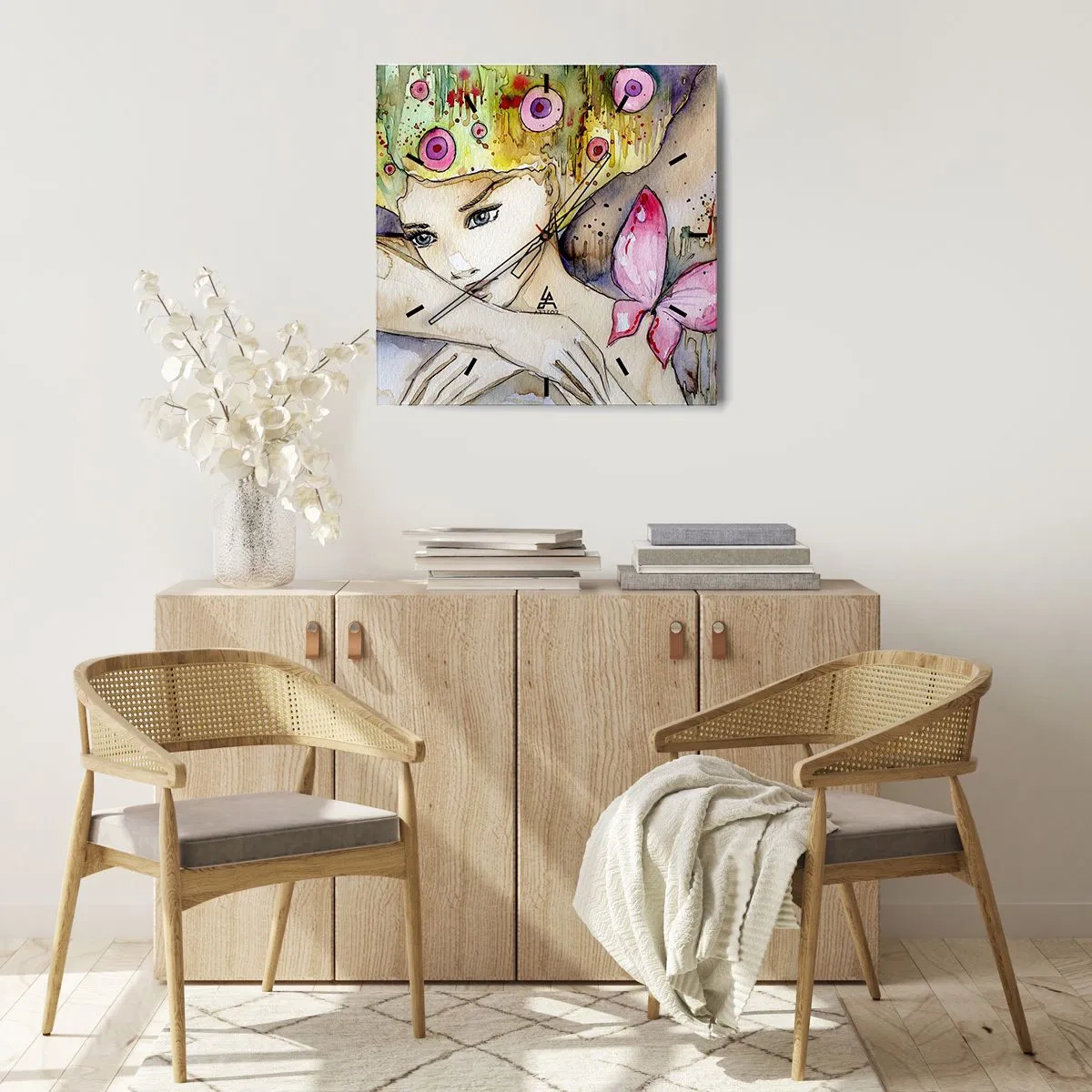 Reloj de pared - Reloj de vidrio - Una mujer con un peinado abstracto y una mariposa rosa. - 30x30cm - Una princesa mariposa - Decoración de pared moderna para salón y dormitorio ARTTOR