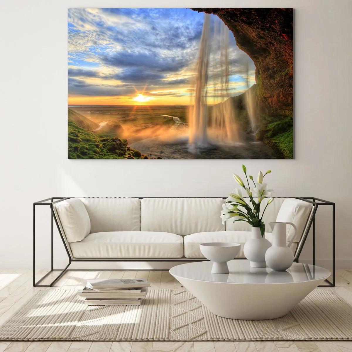 Cuadro sobre vidrio - Impresiones sobre Vidrio - Cascada con vista al atardecer y al valle. - 120x80cm - El mundo tras el velo de las gotas - Decoración de pared moderna para salón y dormitorio ARTTOR