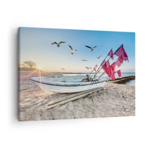 Cuadro sobre lienzo - Impresión de Imagen - Un barco en la playa al amanecer con gaviotas y banderas rojas. - 70x50cm - Un merecido descanso - Decoración de pared moderna para salón y dormitorio ARTTOR