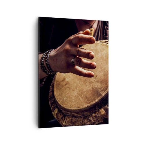 Cuadro sobre lienzo - Impresión de Imagen - Manos tocando un tambor djembé tradicional - 50x70cm - En el ritmo del corazón - Decoración de pared moderna para salón y dormitorio ARTTOR