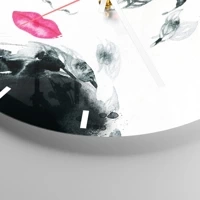 Esfera sin numeración, con rayas