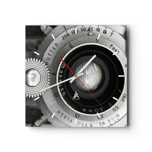Reloj de pared - Reloj de vidrio - La lente de una cámara antigua - 30x30cm - Una historia de Hollywood - Decoración de pared moderna para salón y dormitorio ARTTOR
