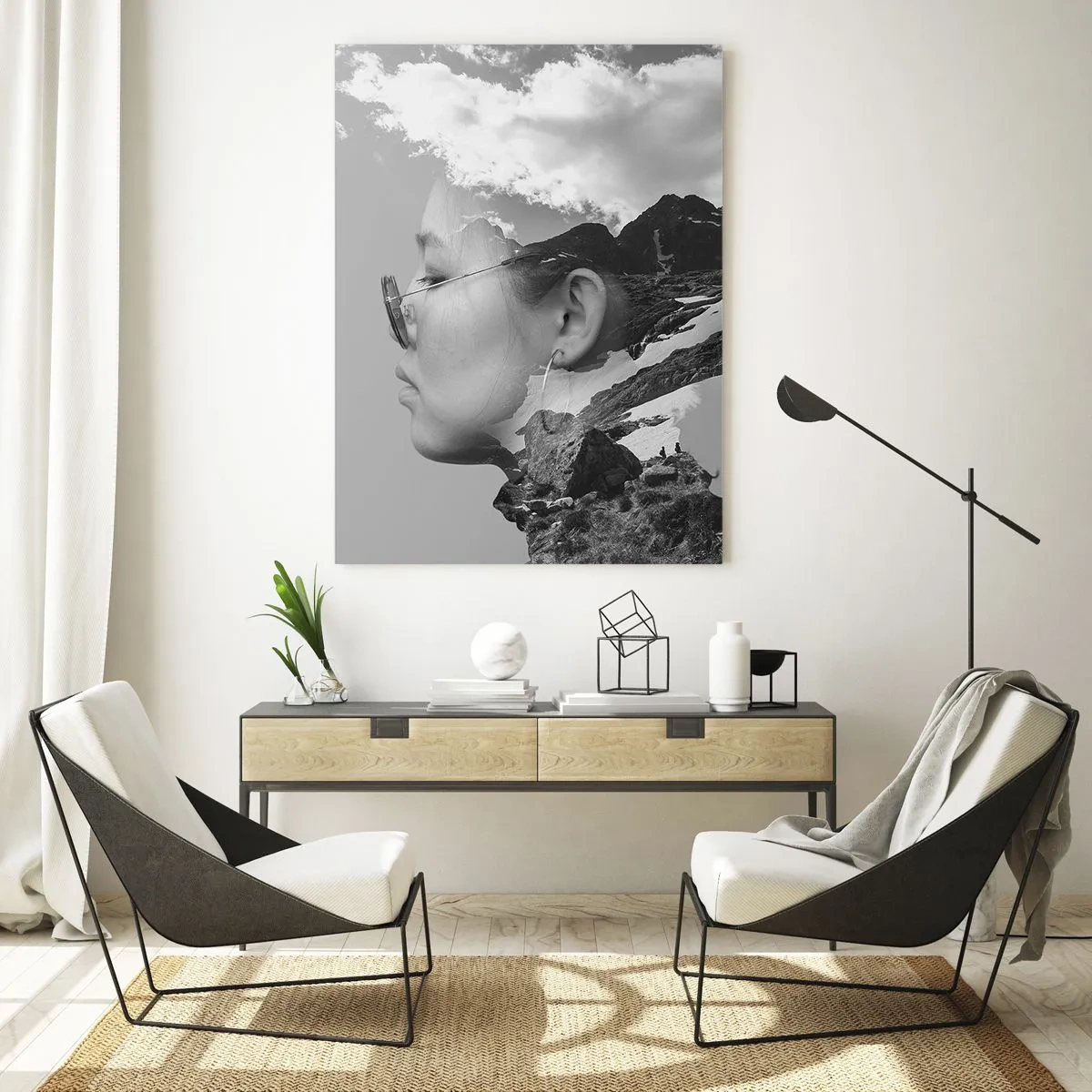 Cuadro sobre vidrio - Impresiones sobre Vidrio - Una composición en blanco y negro con la silueta de una mujer y un paisaje de montaña. - 70x100cm - Retrato sobre montañas y nubes - Decoración de pared moderna para salón y dormitorio ARTTOR