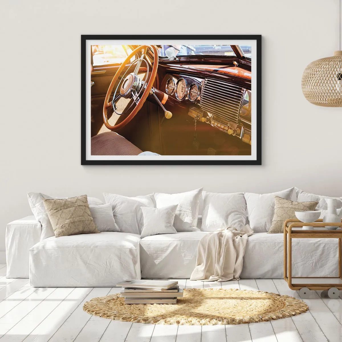 Póster en marco negro - Primer plano del interior de un coche clásico con detalles en madera y cromo. - 100x70cm - Un soplo de lujo del pasado - Decoración de pared moderna para salón y dormitorio ARTTOR